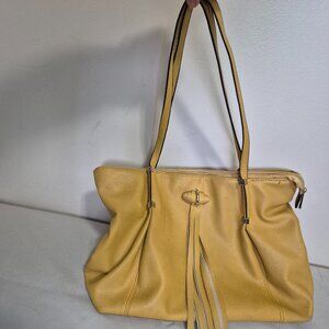 Leather shoulder bag